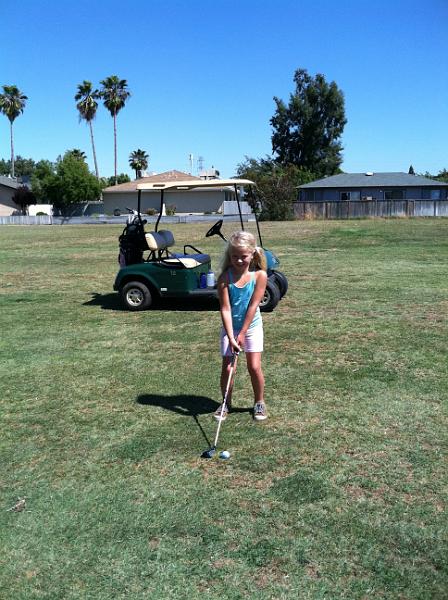 img_2025.jpg - Kinsey's first nine-hole outing at Springtown golf course