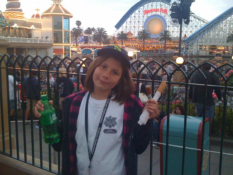 img_0780.jpg - No trip to Disneyland is complete without churros